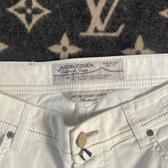 EUC men’s white Jacob Cohen jeans size 34 - Picture 2 of 4